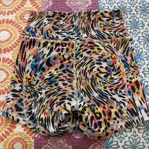 High rise fleo 4 inch short